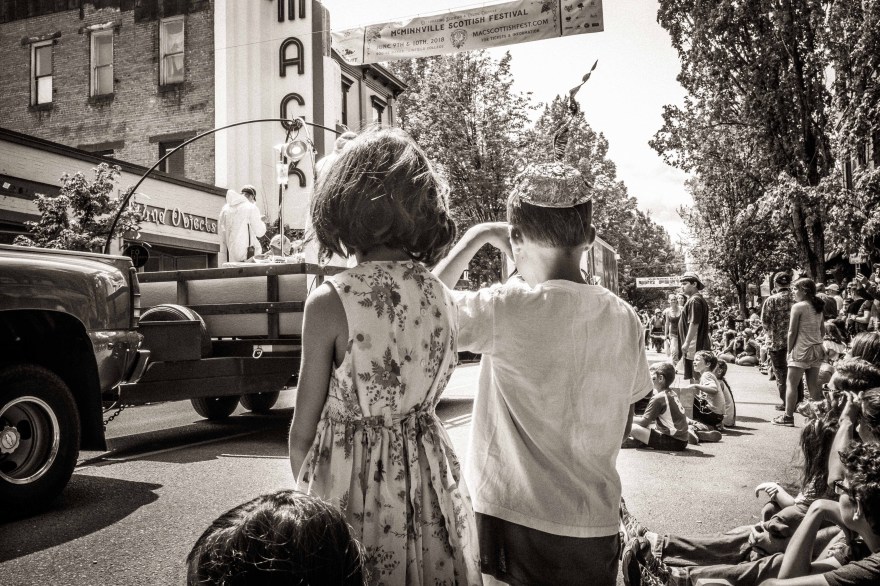McMinnville UFO Festival, Fuji X Pro2, Voightlander 21mm f4 Color Skopar, William Noel Photography